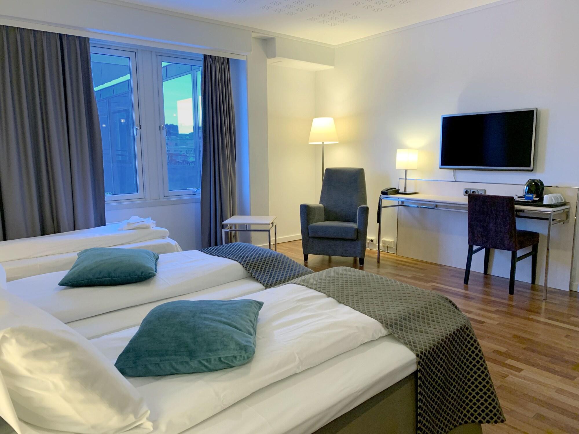 Quality Airport Hotel Vaernes Jordalen Esterno foto
