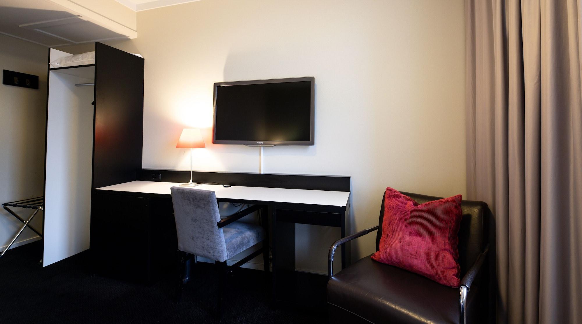 Quality Airport Hotel Vaernes Jordalen Esterno foto